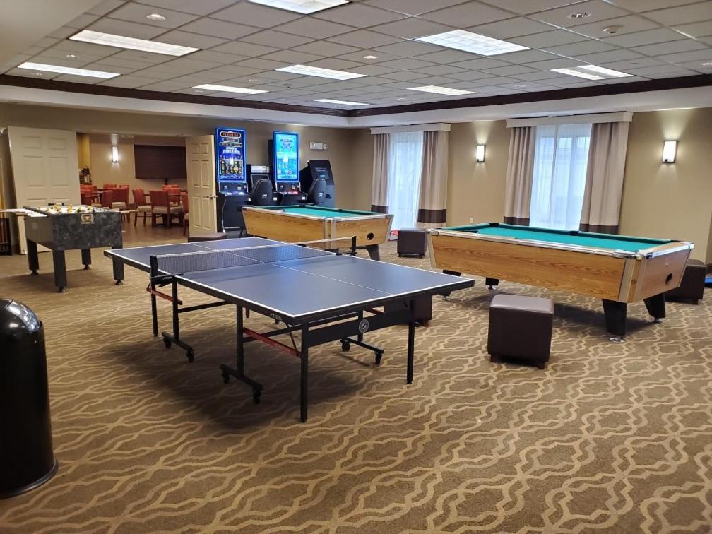 Comfort Suites Oshkosh Exteriér fotografie