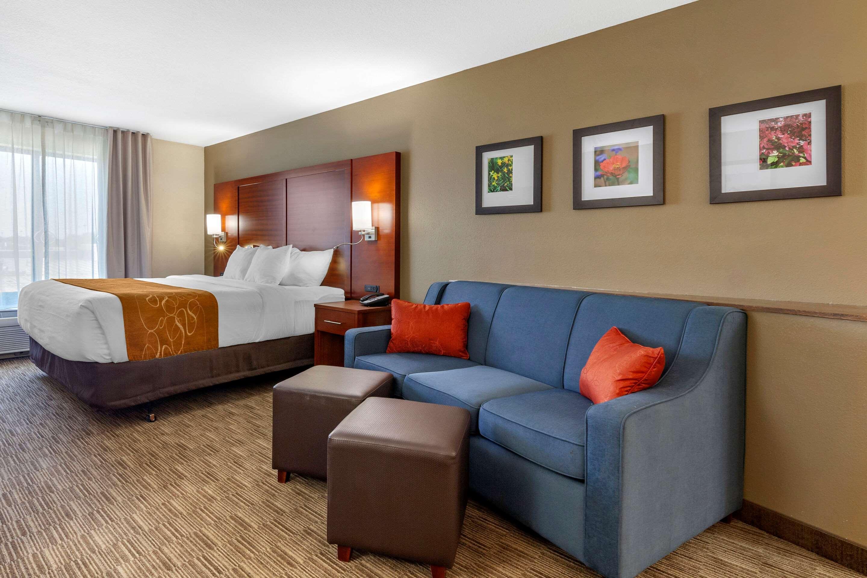 Comfort Suites Oshkosh Exteriér fotografie