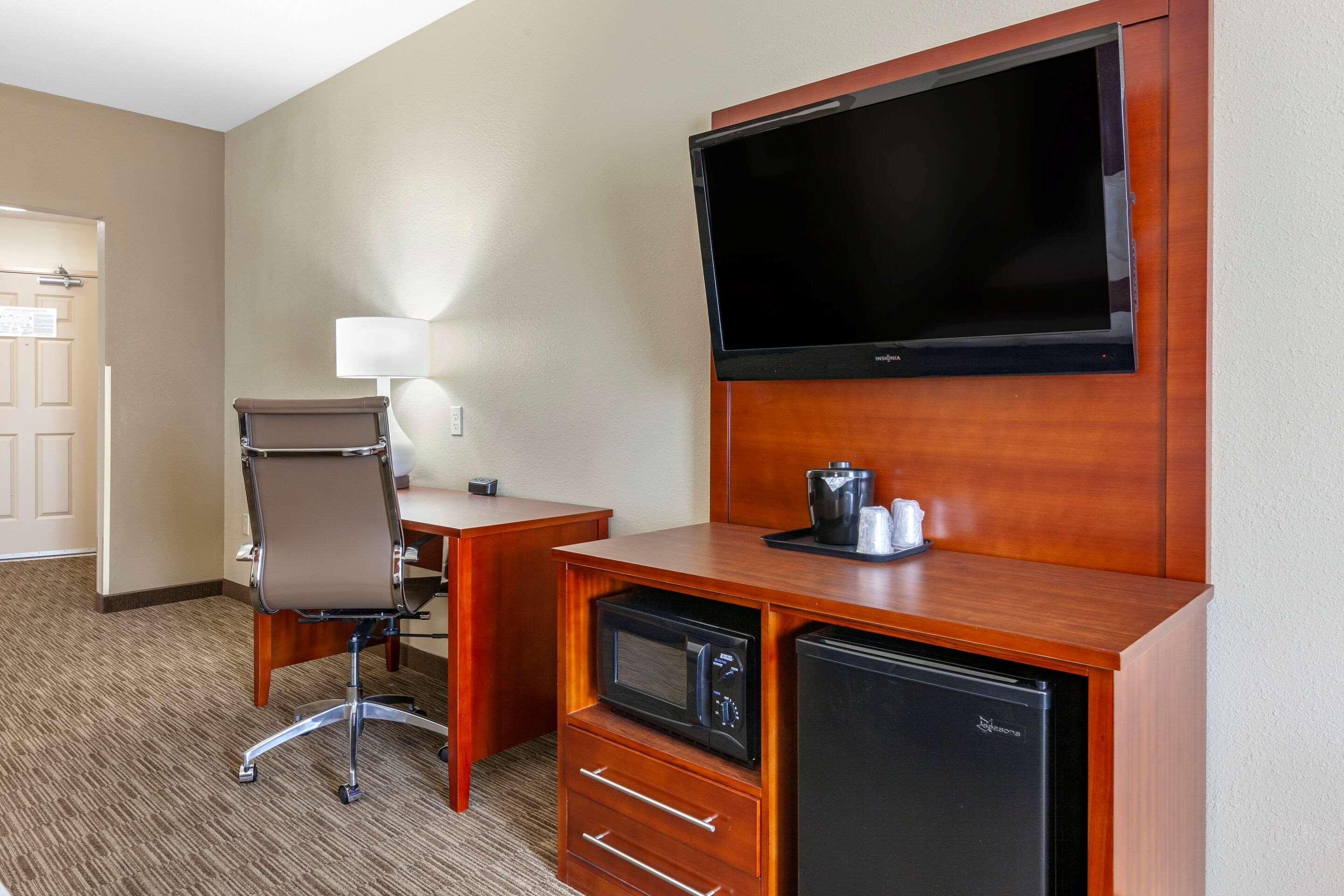 Comfort Suites Oshkosh Exteriér fotografie