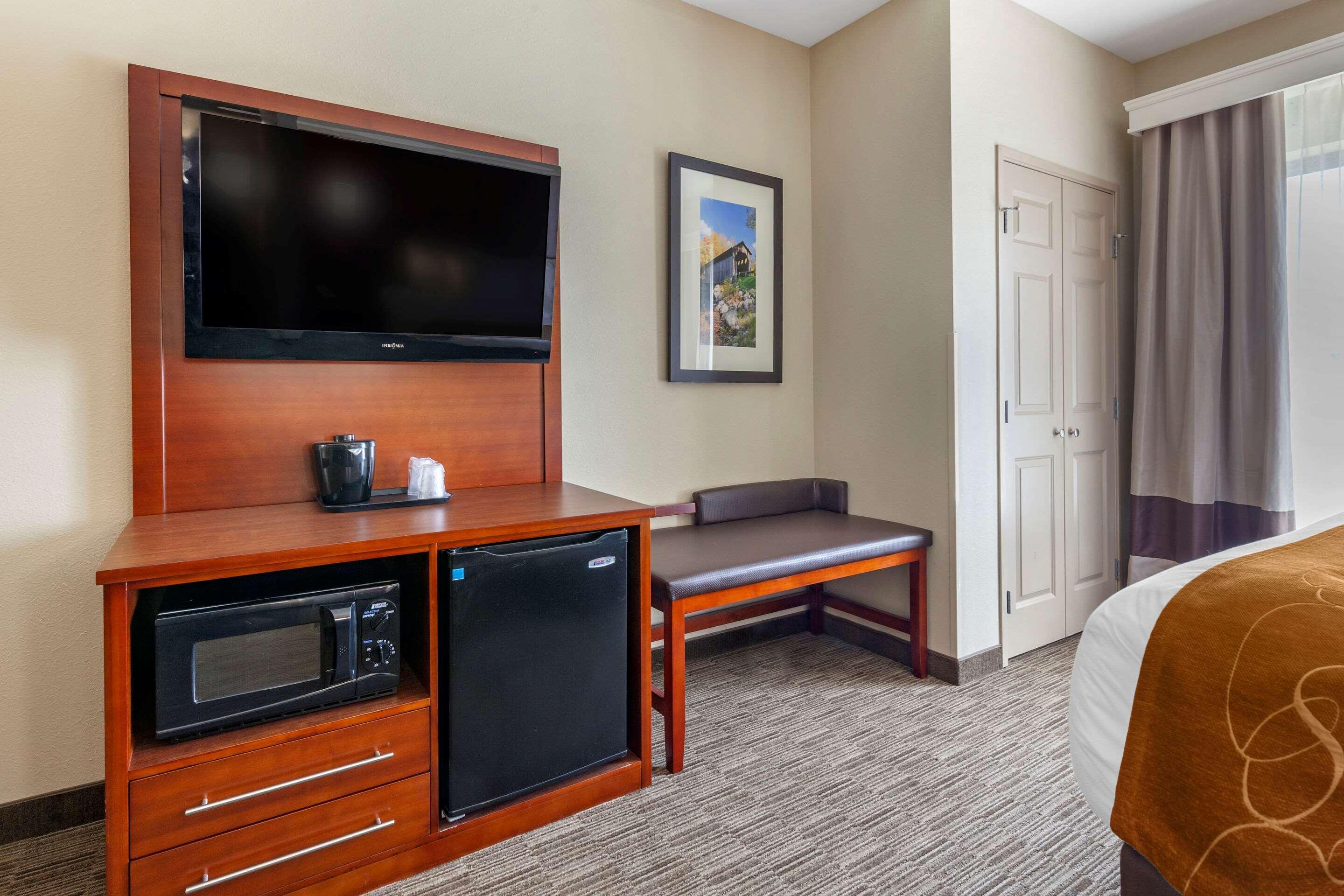 Comfort Suites Oshkosh Exteriér fotografie