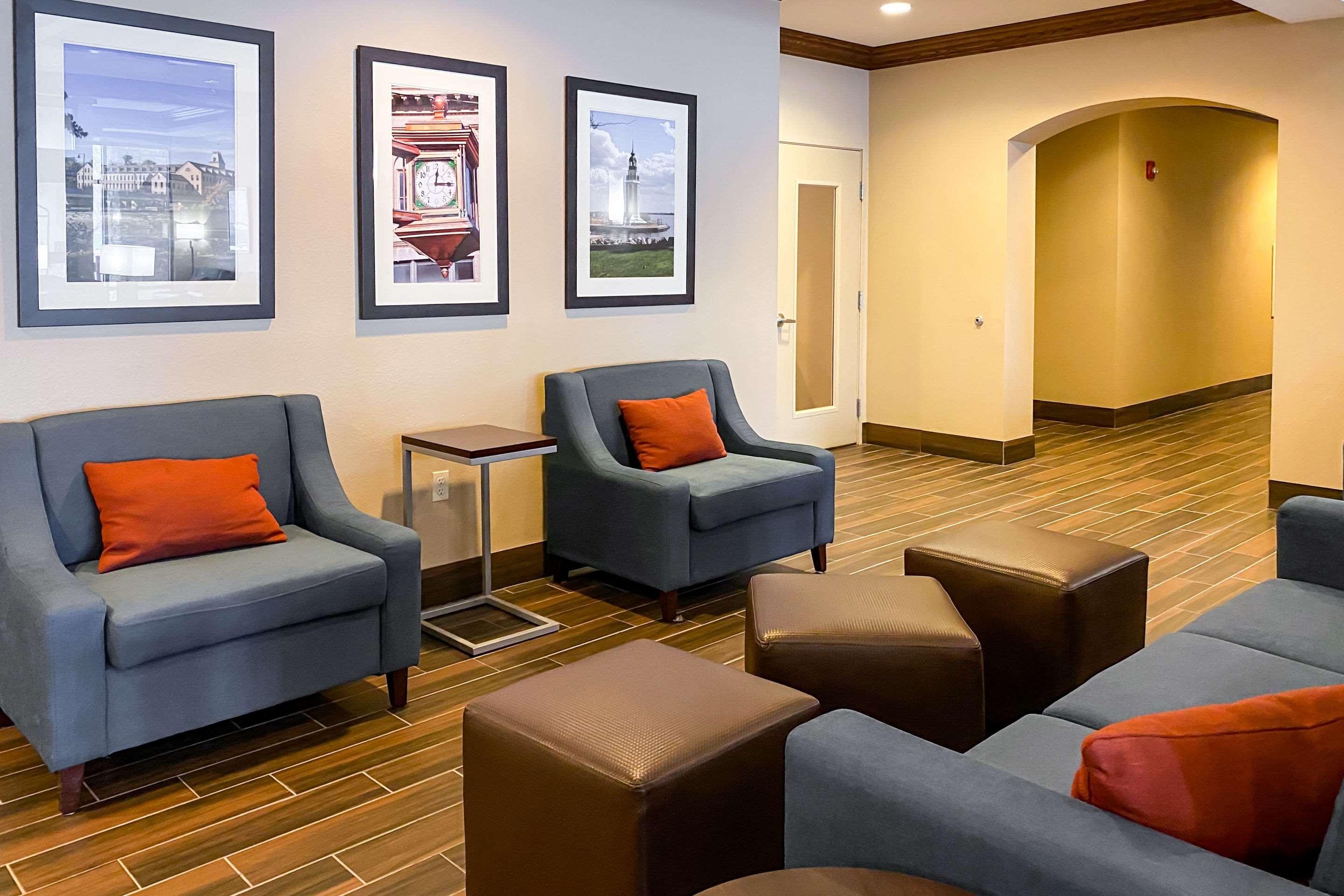 Comfort Suites Oshkosh Exteriér fotografie